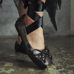 KOI Blithe Metal Toe Ballet Flats- Cracked Grey