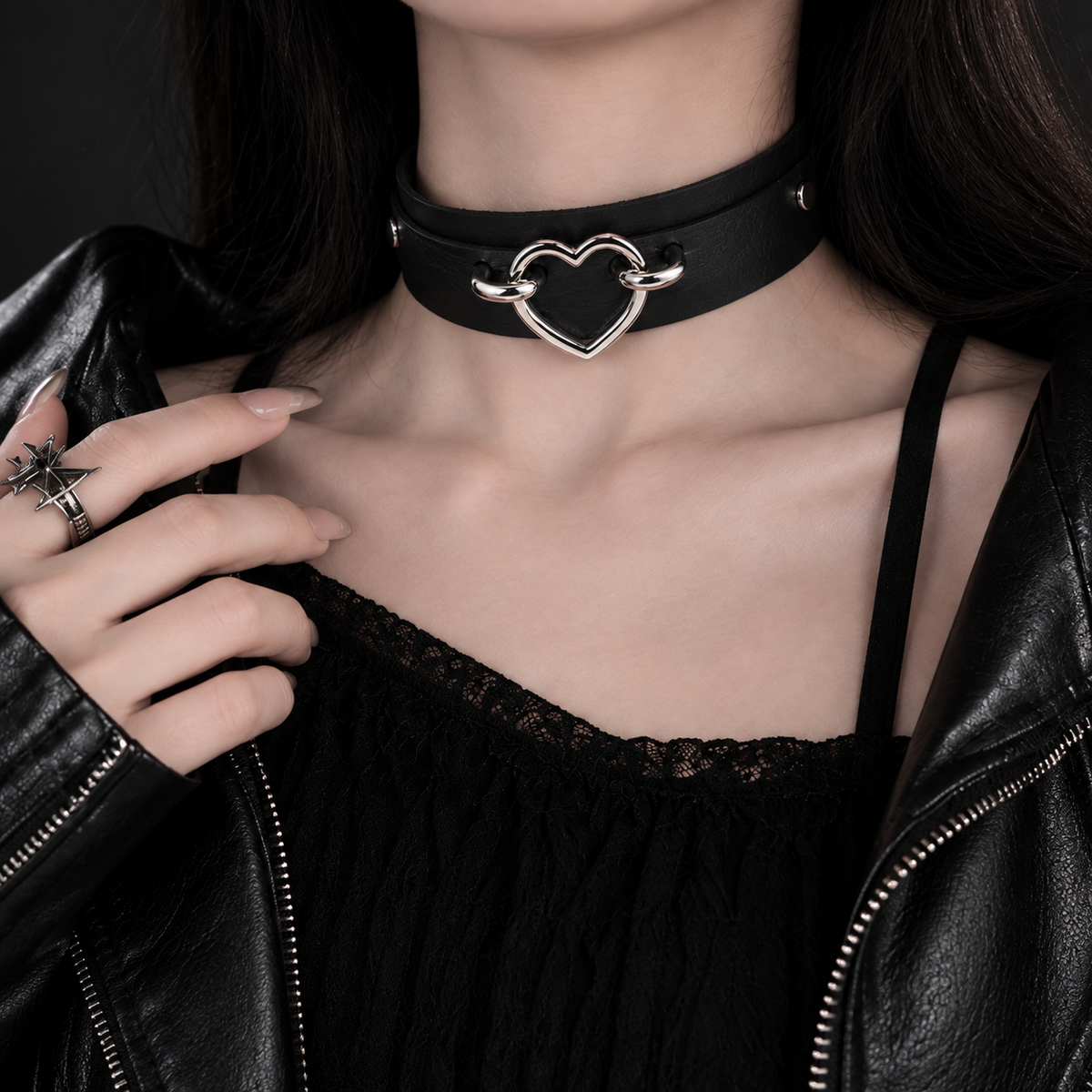 Heart Ring Choker