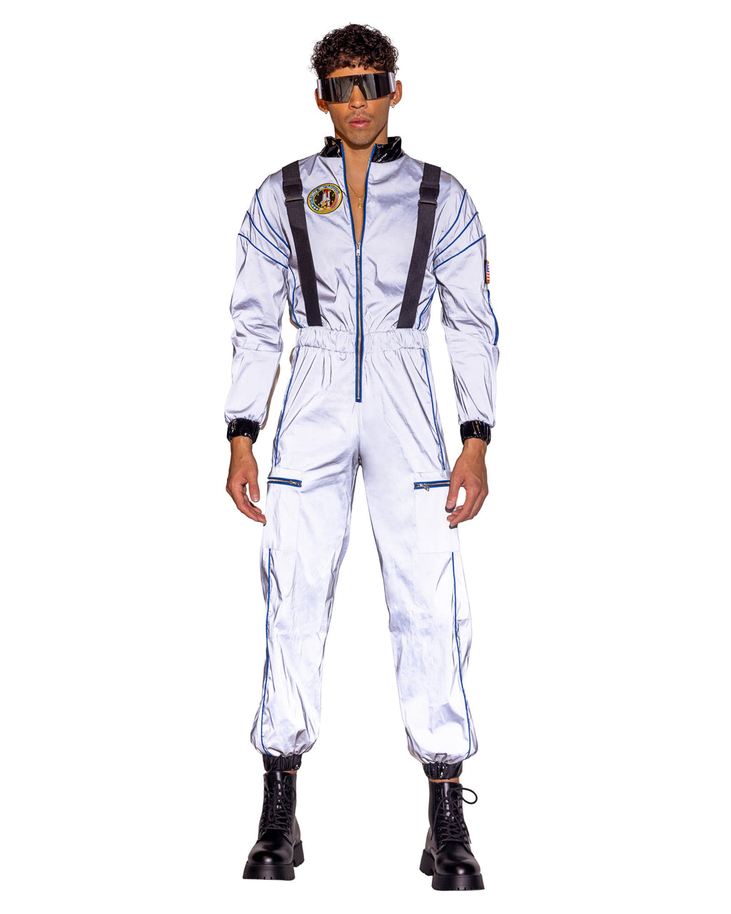 1 figurine d'astronaute musclée