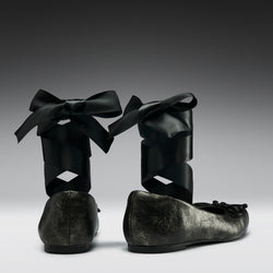 KOI Blithe Metal Toe Ballet Flats- Cracked Grey