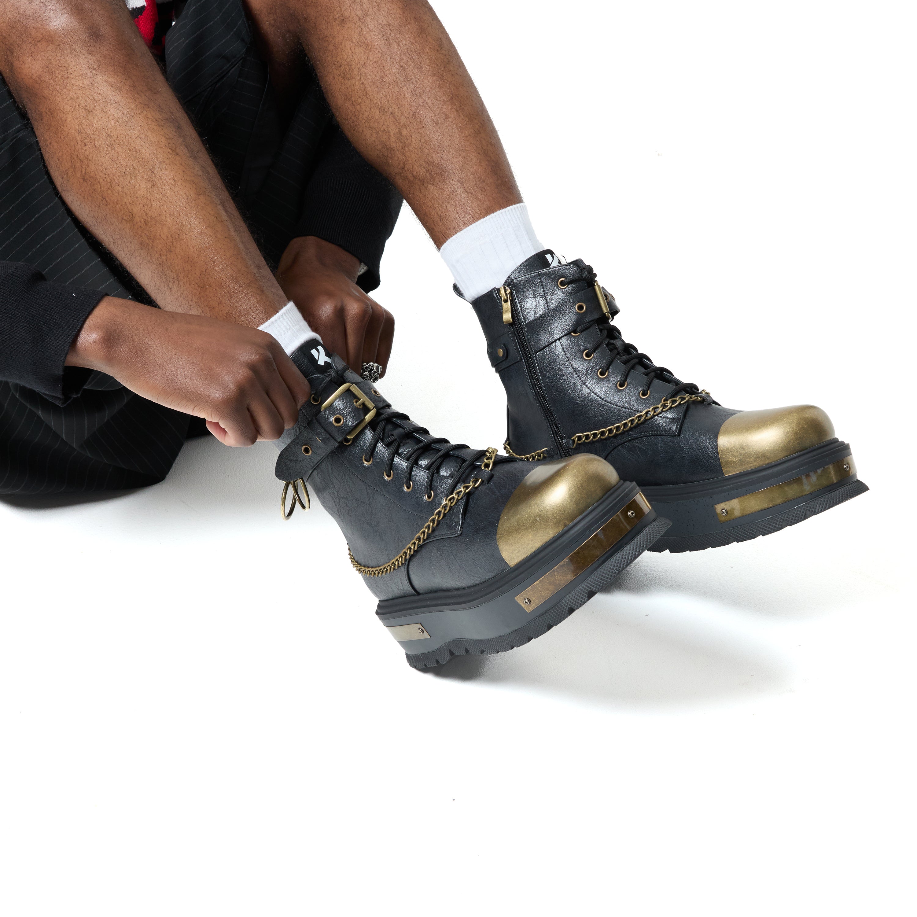 KOI_Vintage Borin Men's Platform Boots_MOD2
