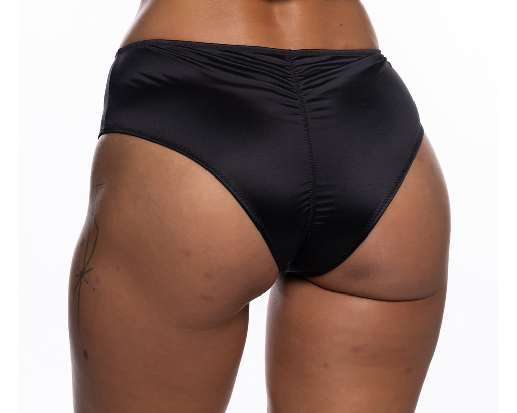 Essentials Shorts