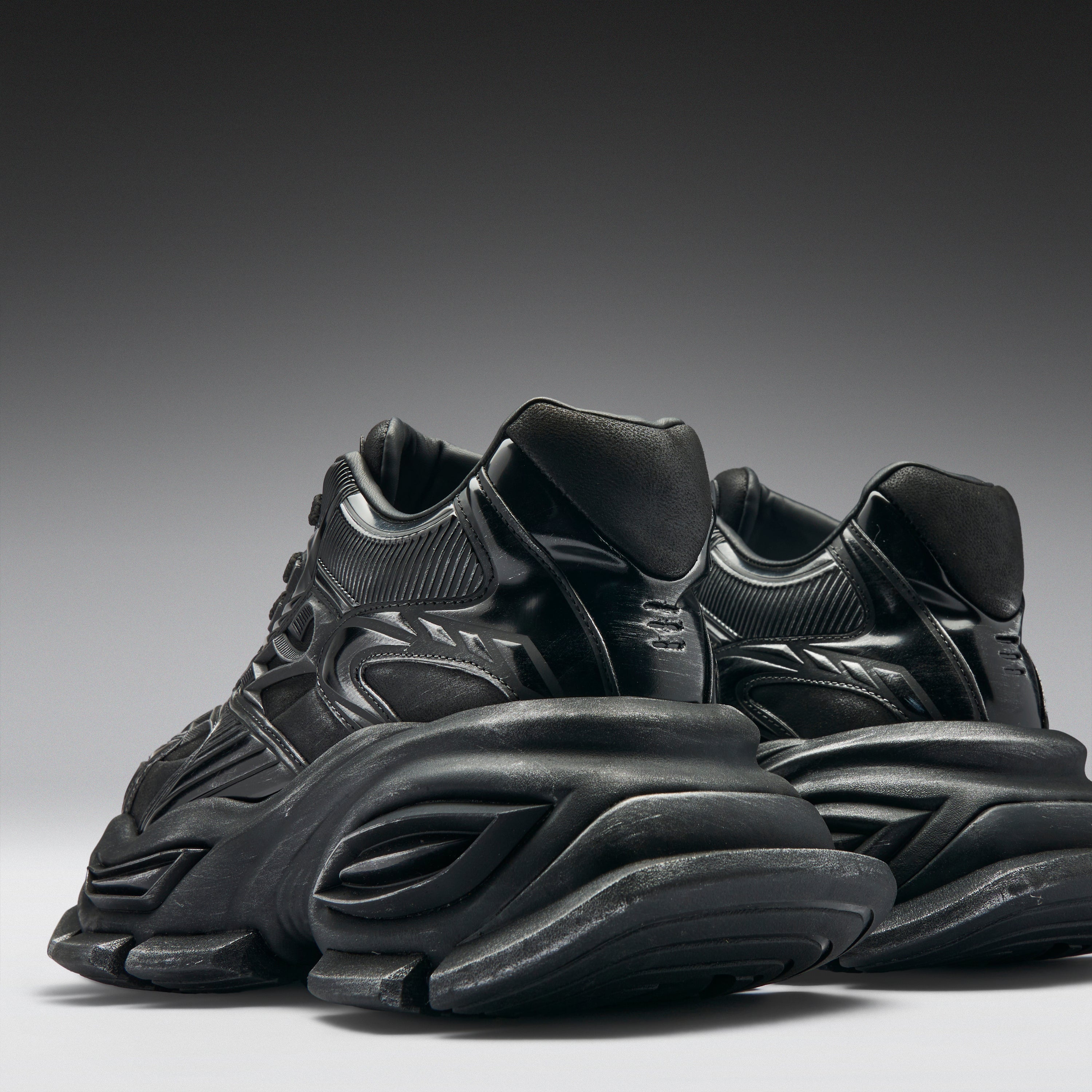 KOI Orbit Men's Chunky Trainers - Black