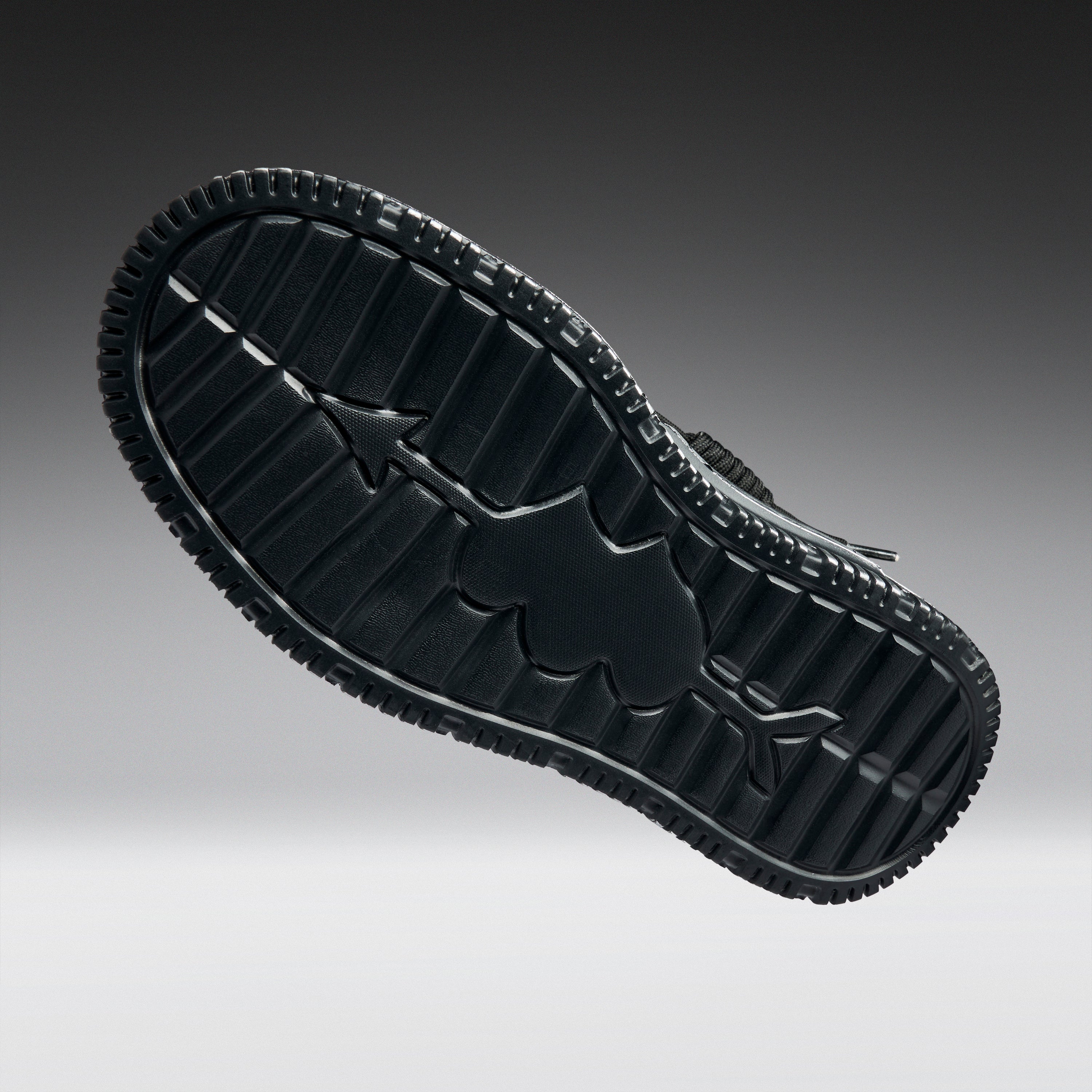 KOI Metamorphosis Men's Distressed Platform Trainers - Black Fade