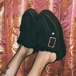 TUK-V3235L-Black-Size 6-Clearance