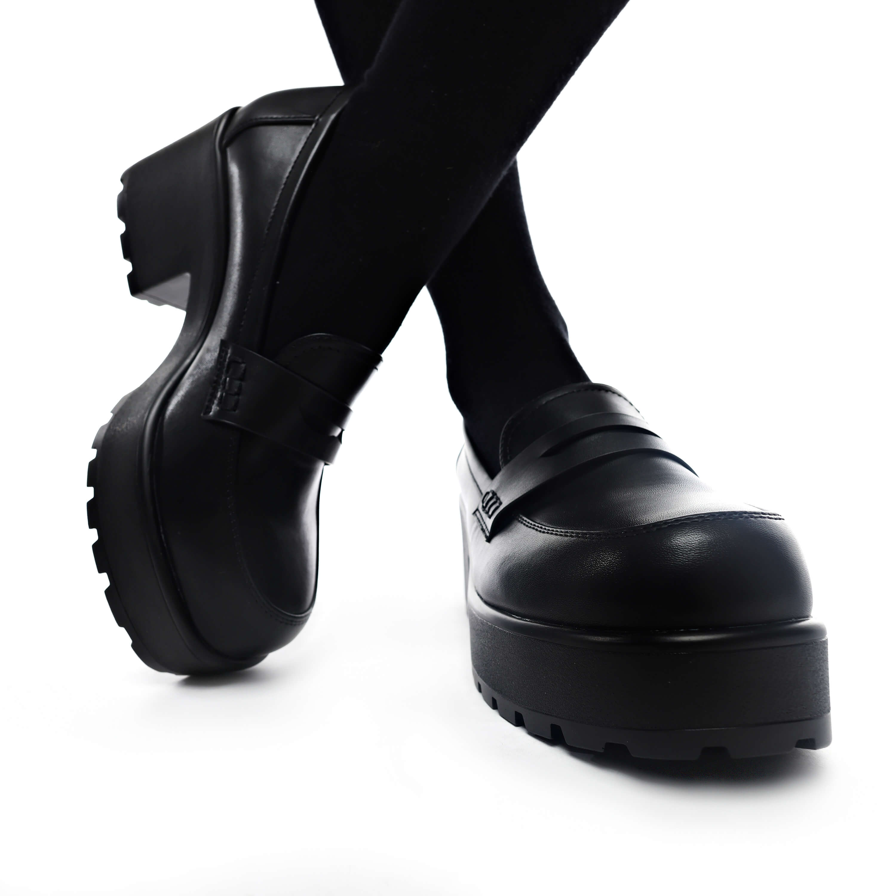 KOI Vigo Classic Chunky Shoes-Black-Size 11-Clearance
